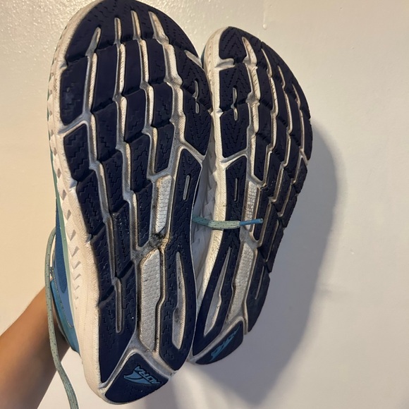 Altra Blue and White Athletic Shoes with Mesh Upper - Picture 2 of 8